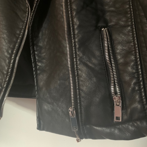 Leather Jacket - Picture 2 of 5